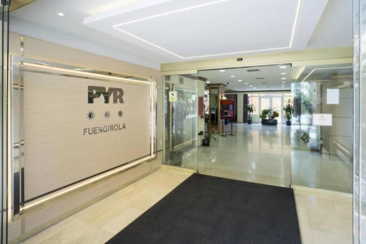 Apartamento El Albero Integrado en el Hotel PYR céntrico y en primera línea de playa Fuengirola Exterior foto